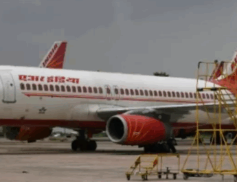 Inde: un avion d’Air India avec 242 passagers à bord s’est écrasé dans une zone habitée d’Ahmedabad