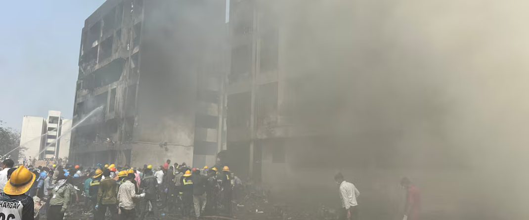 « Plusieurs morts » dans le crash d’un avion d’Air India avec 242 personnes à bord près de l’aéroport indien d’Ahmedabad