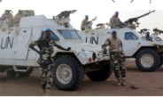 Journée internationale des Casques bleus : l’ONU appelle à investir davantage dans la paix