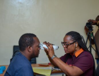 Près de 700 conducteurs de Dakar Dem Dikk bénéficient d&rsquo;une consultation ophtalmologique gratuite