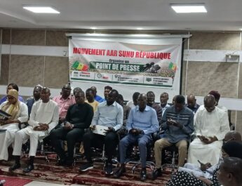 Révision constitutionnelle : AAR SUNU RÉPUBLIQUE demande au président de mettre fin au processus
