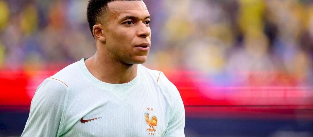 France – Sénégal : la sortie d’El-Hadji Diouf sur un maraboutage de Mbappé