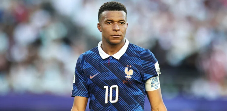 Coupe du monde 2026: Kylian Mbappé, l’immonde dérapage raciste après Paraguay-France