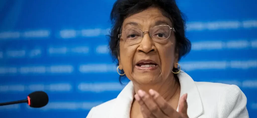Le prix Nobel de la paix décerné à la Sud-africaine Navanethem ”Navi” Pillay