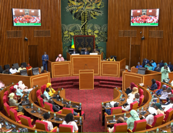 ASSEMBLÉE NATIONALE : QUATRE TEXTES GOUVERNEMENTAUX ET CINQ PROPOSITIONS D&rsquo;ENQUÊTE À L&rsquo;OUVERTURE DE LA SESSION ORDINAIRE 2026-2027