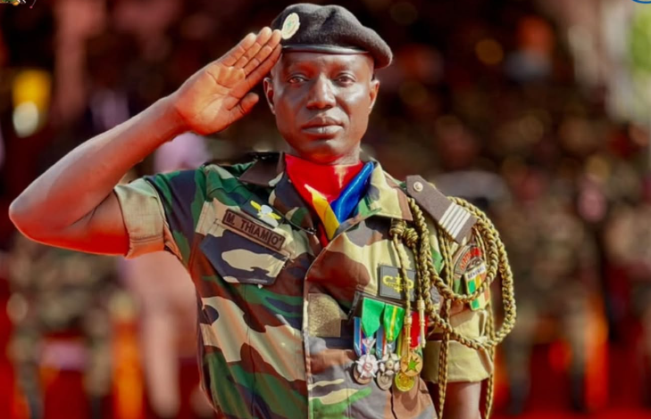 Armée : le colonel Massamba Thiam prend le commandement de la zone militaire N°1