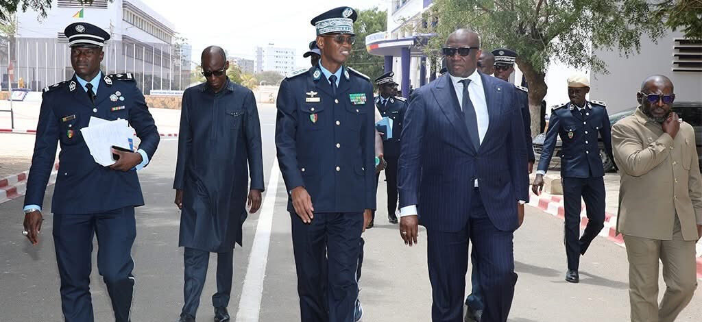 POLICE NATIONALE : MOUHAMADOU MAKHTAR CISSÉ INSISTE SUR LE RESPECT DES DROITS DES PERSONNES GARDÉES À VUE