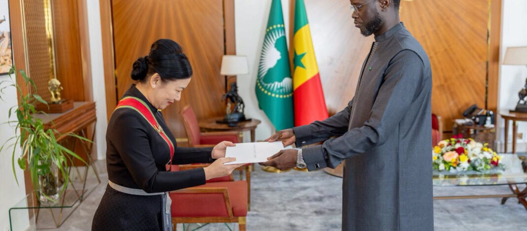 Diplomatie : six nouveaux ambassadeurs accrédités au Sénégal, Dakar renforce son ouverture au monde