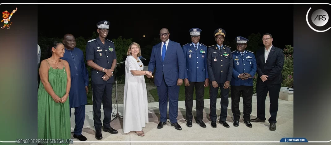 JOJ : un contingent français de 53 policiers, gendarmes et spécialistes de la sécurité civile débarque à Dakar